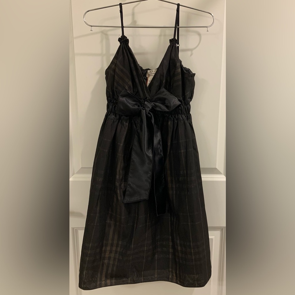 Max studio specialty products stripes dress with bow size medium runs small